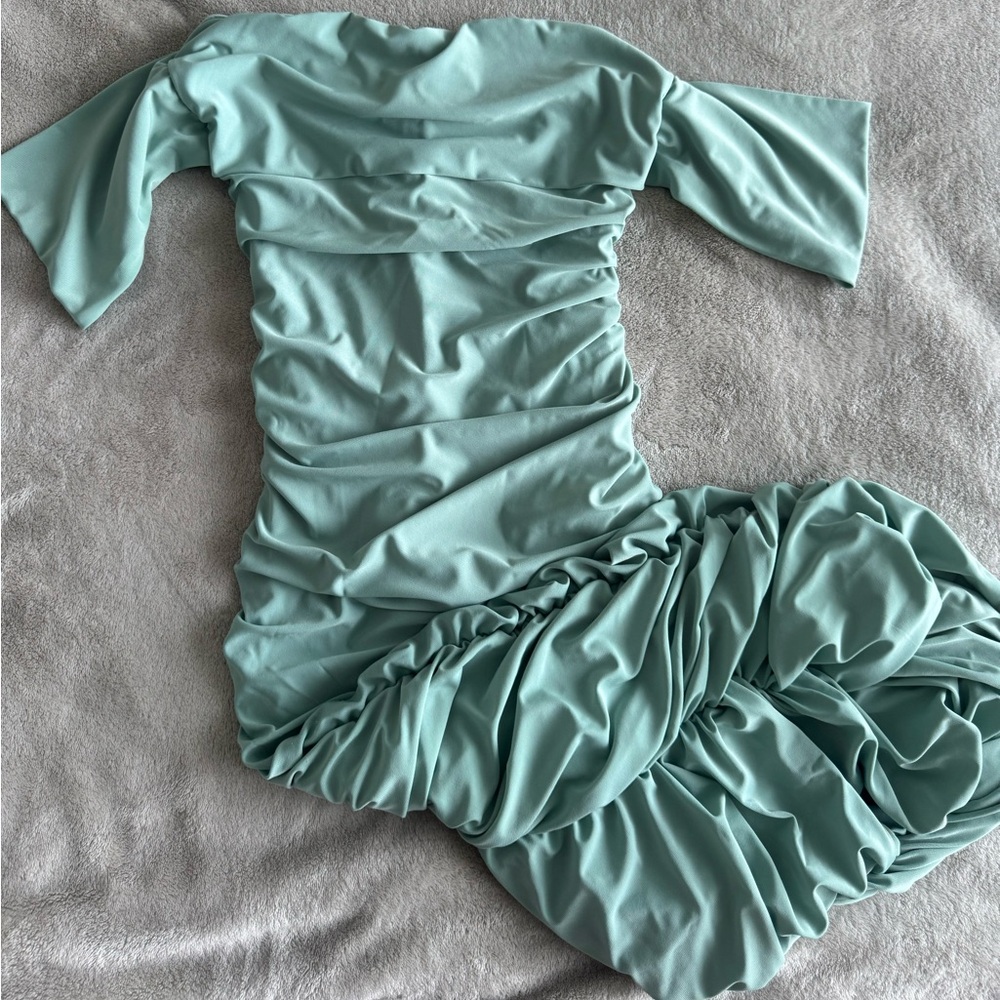 Club London Off-Shoulder Ruched Dress - Picture 3 of 4